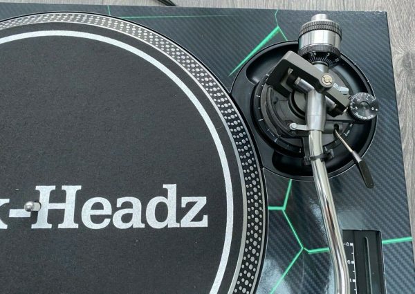Technics SL-1200 / 1210 MK2 Carbon Faceplate - Image 5