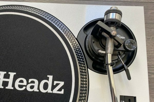 Technics SL-1200 / 1210 MK2 Candy White Glitter Faceplate - Image 4